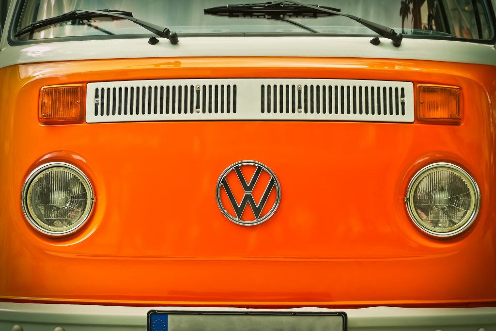 VW Polo auto - compacte en betrouwbare wagen met Duitse kwaliteit, de successen van de VW Polo sinds 1975